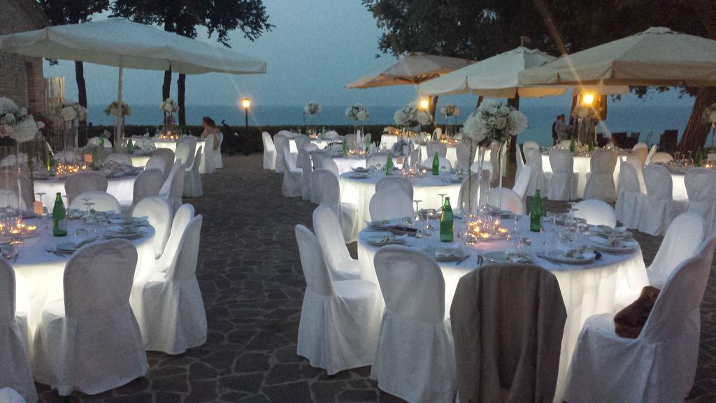 Ristorante Country House Isolabelgatto Villa Fano Eksteriør billede