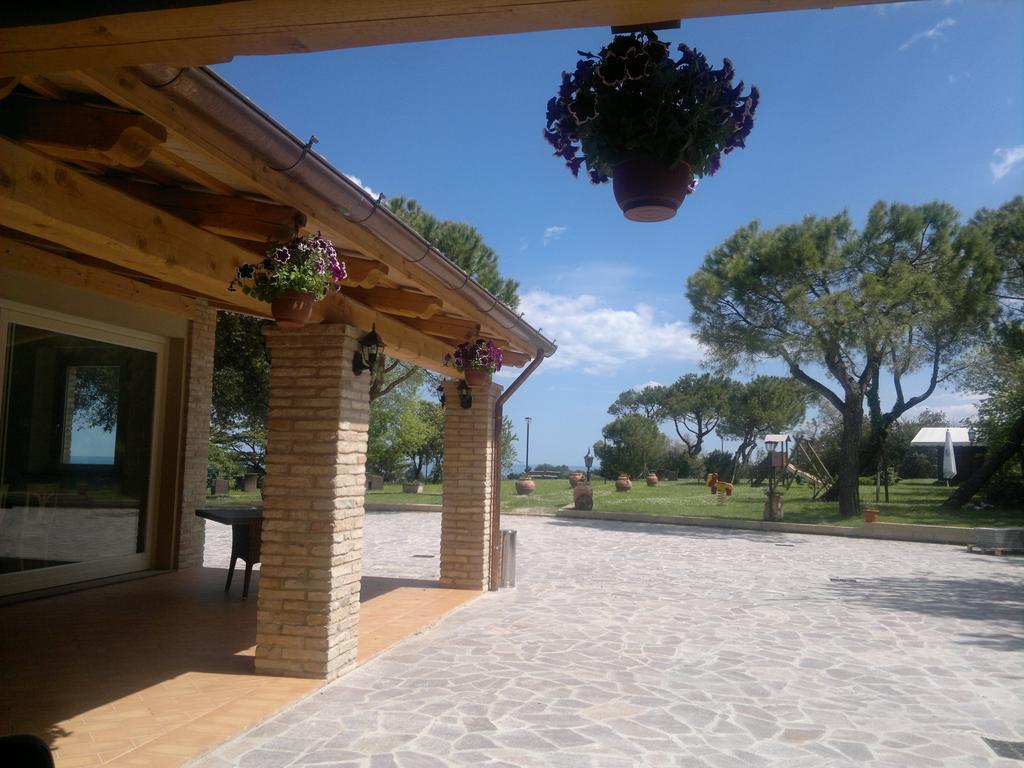 Ristorante Country House Isolabelgatto Villa Fano Eksteriør billede