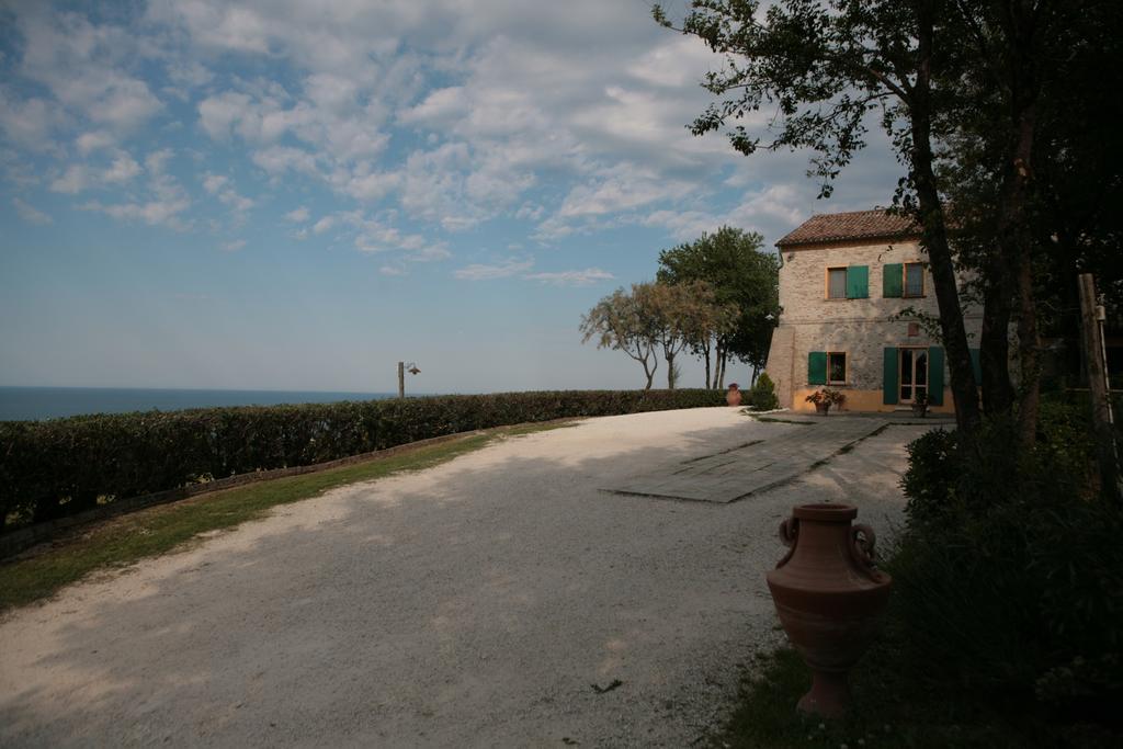 Ristorante Country House Isolabelgatto Villa Fano Eksteriør billede